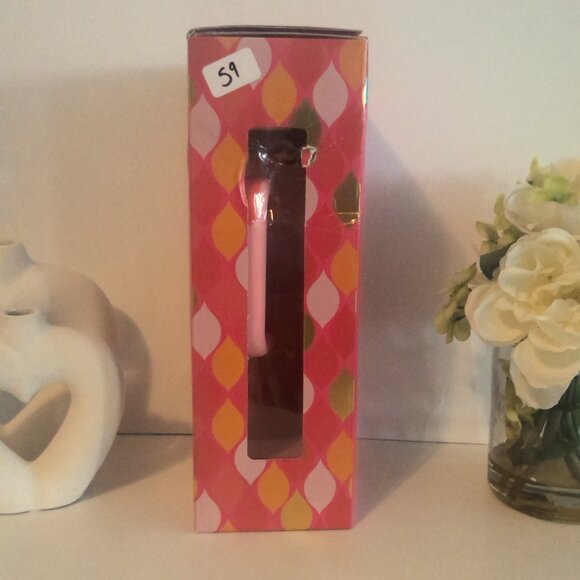 Stanley x Barbie twist and turn (box damage) - Picture 5 of 7